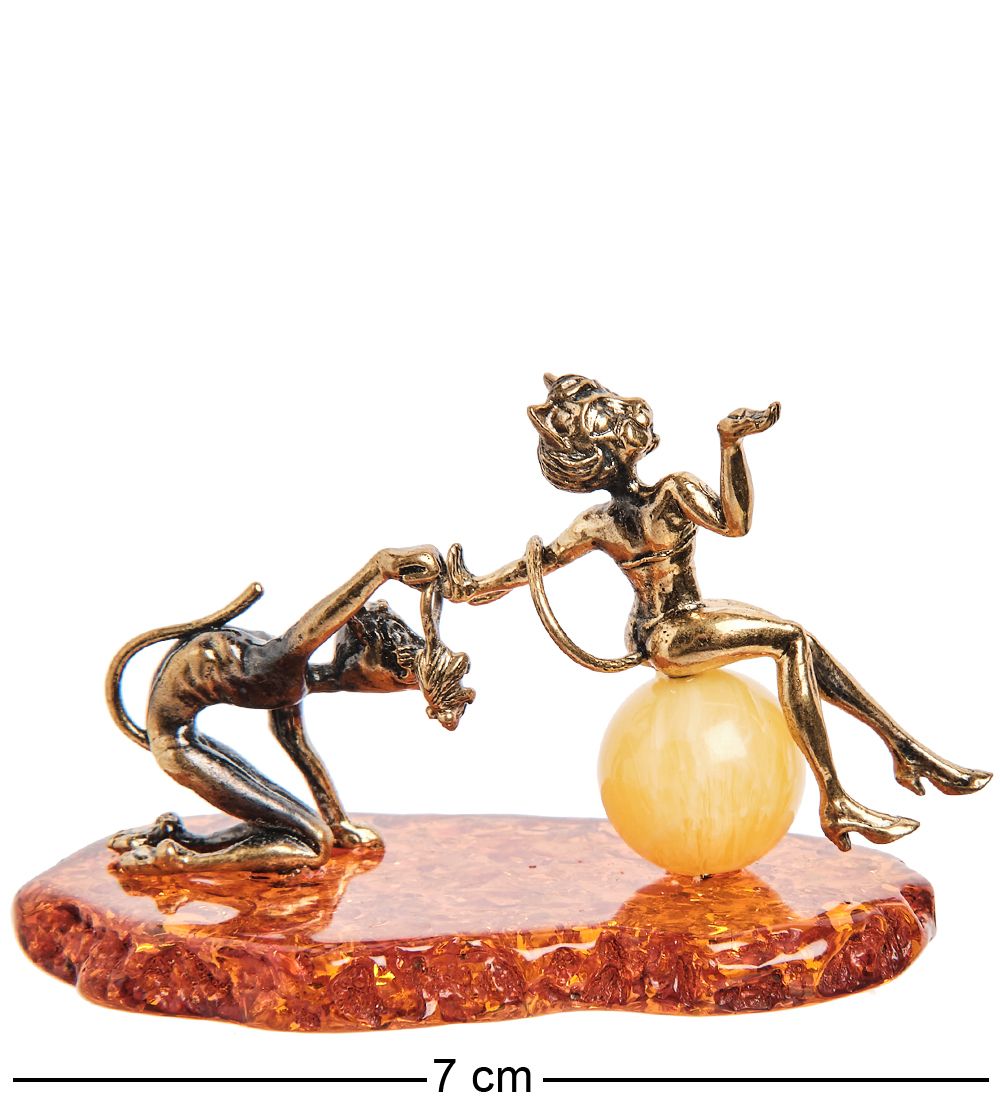 Народные промыслы AM- 389 Фигурка «Кошка сидящая с котом» (латунь, янтарь)