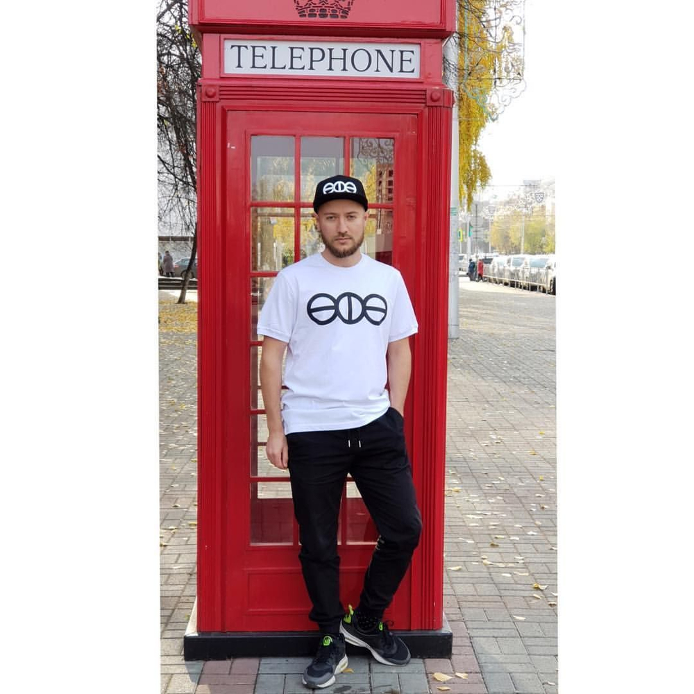 Футболка УФА (Три шурупа) в разных цветах