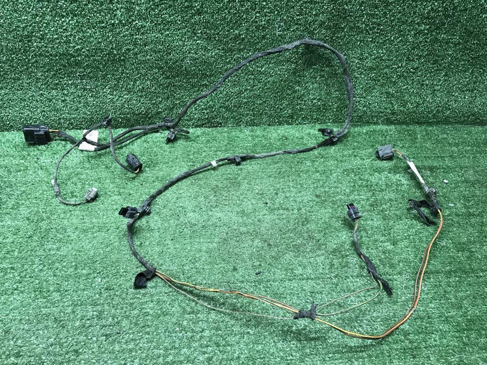 Проводка переднего бампера BMW 7er G11 (15-19)