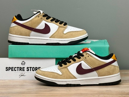 Nike Dunk SB Low Crimson