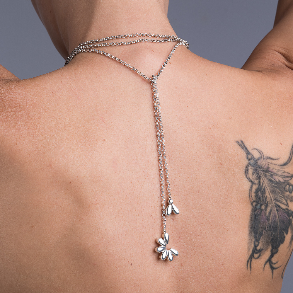 Сотуар с ромашками