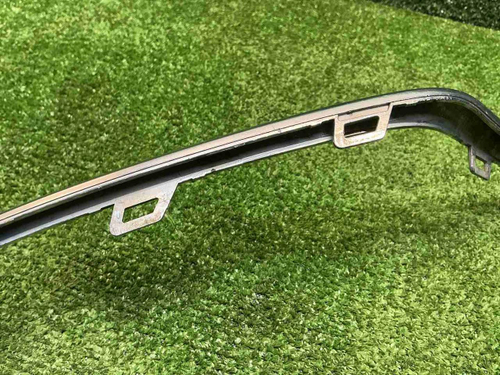 Молдинг перед. бампера Mercedes GLE V167 18-24 AMG