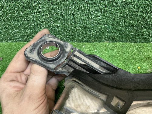 Фара левая Maserati Levante (2020-2024) LED