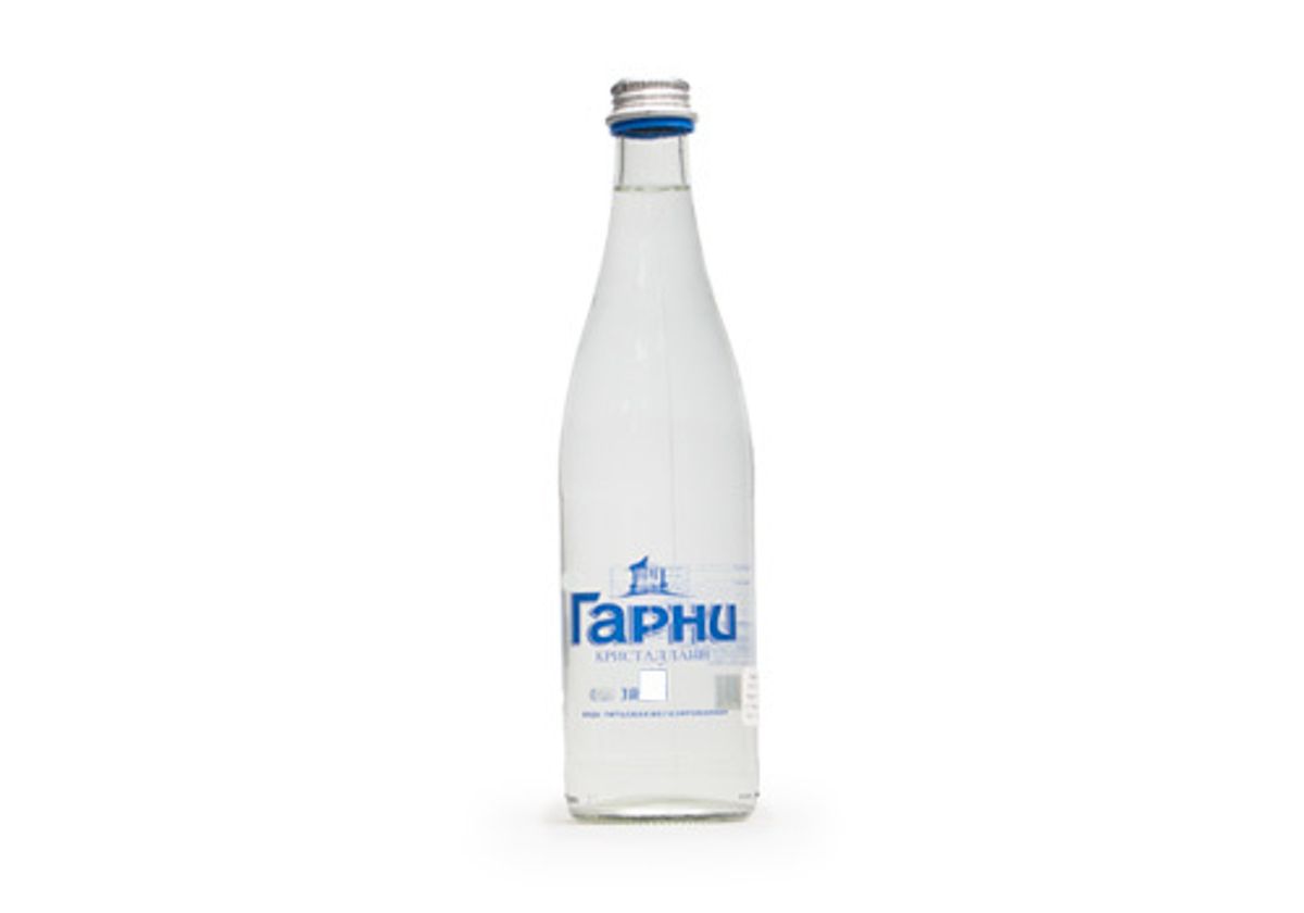 Вода питьевая "Гарни кристаллайн" стекло, 0.5л
