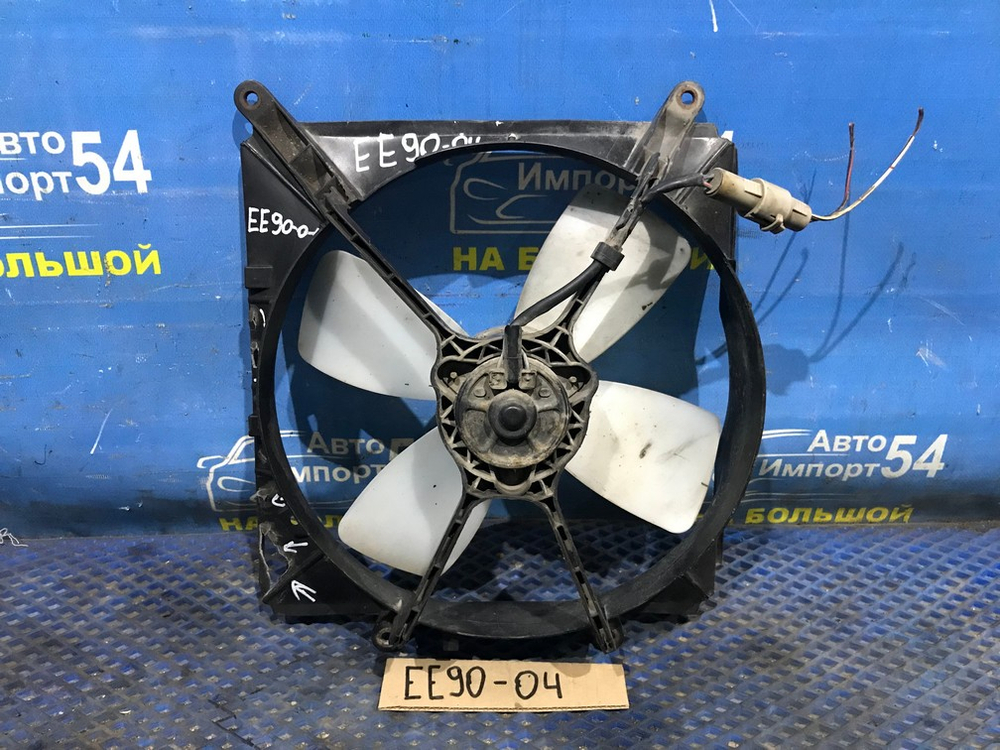 Диффузор радиатора двигателя TOYOTA COROLLA 1990