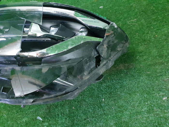 Фара левая Mercedes E W213 (2020-2023) LED
