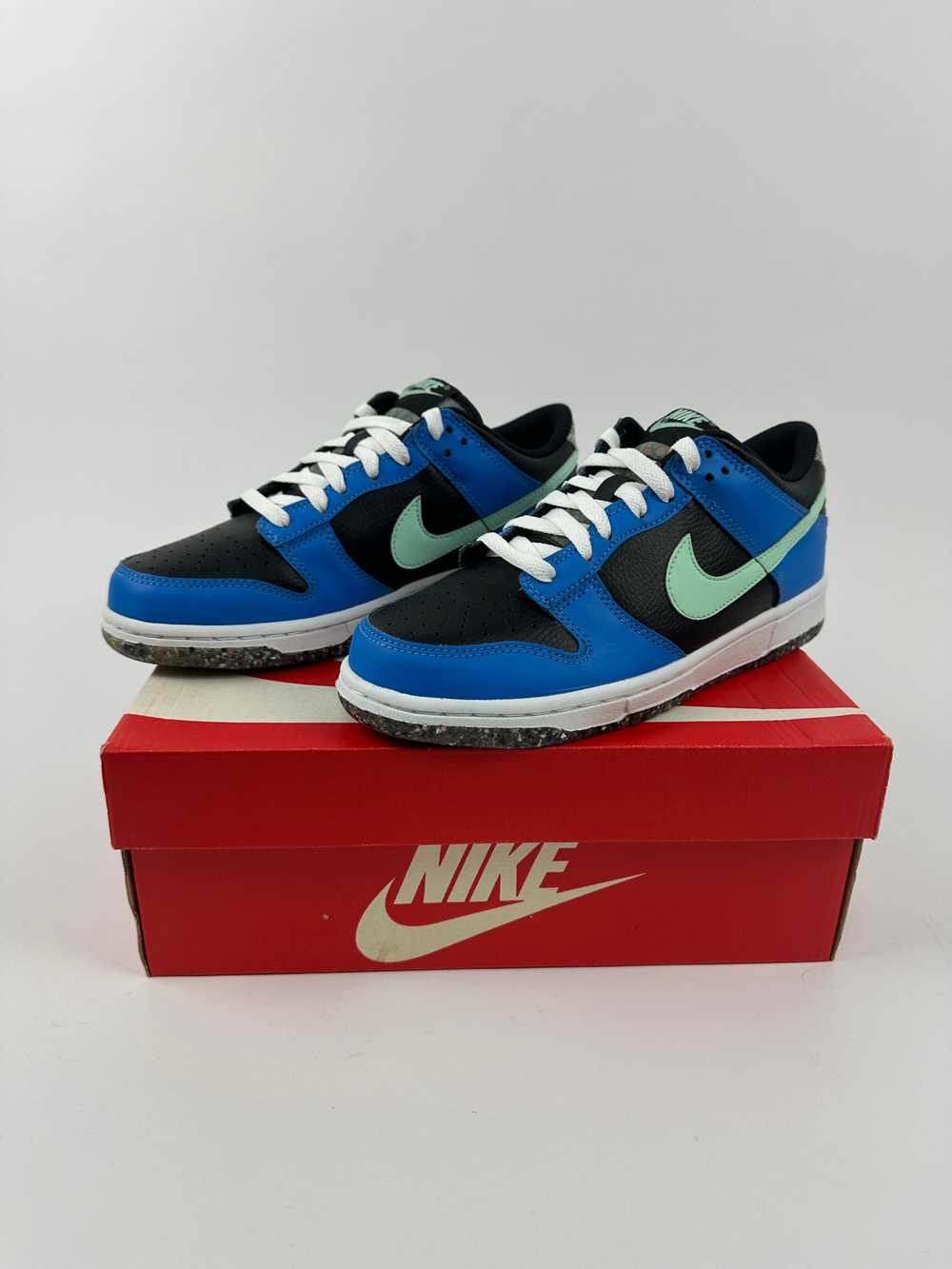 Кроссовки Nike Dunk Low SE