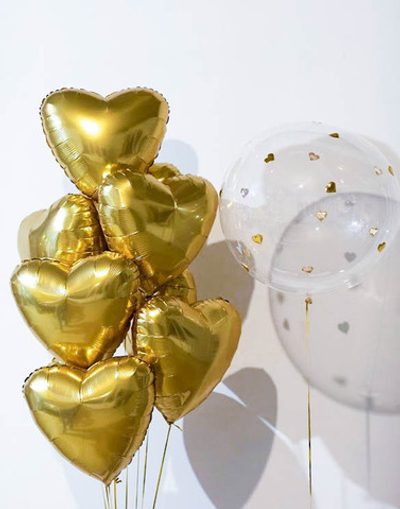 Композиция из гелиевых шаров Золотые сердца