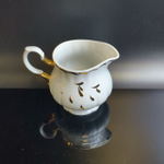 Молочник из белого фарфора с золоченым декором, ручная работа, 10 см, Dobrush porcelain Беларусь в винтажом стиле