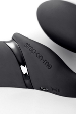 Черный безремневой вибрострапон Silicone Bendable Strap-On M