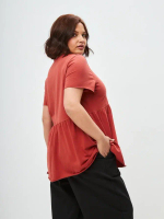 Футболка с баской оверсайз