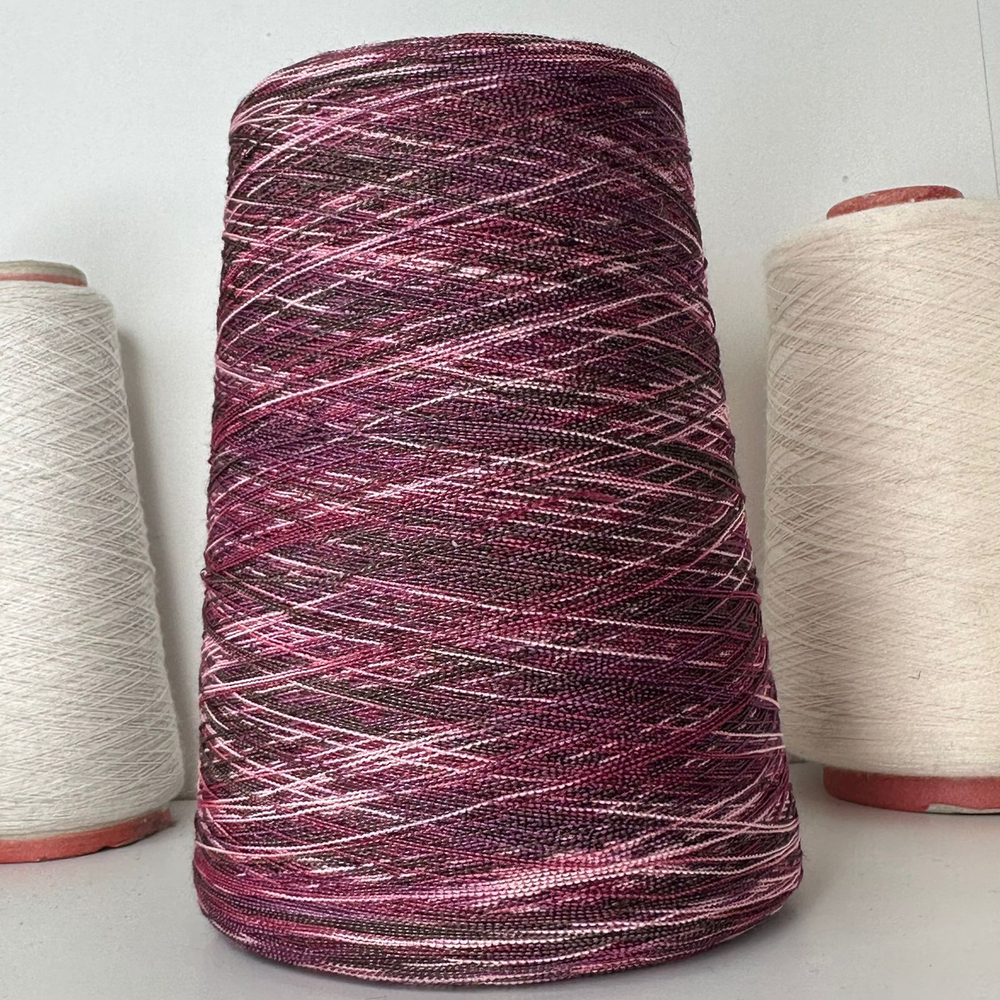 IXIA - Pinori Filati S.p.A.; вискоза, п/а, хлопок (% - нет); 1300м/100гр; col.2441, цвет: коричнево-малиново-розовая секционка Есть мал. бобинка 92, 192гр.