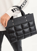 Сумка DKNY Globalist Small Quilted Book Tote