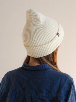 Шапка вязаная весенняя/осенняя МУЛА (МОЛОКО)