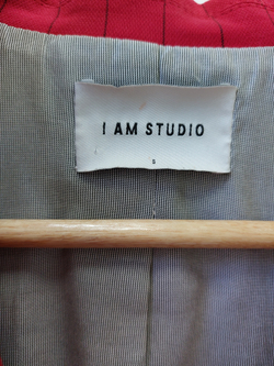 Костюм I AM STUDIO