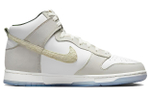 Кроссовки Nike Dunk "Gold Mountain"