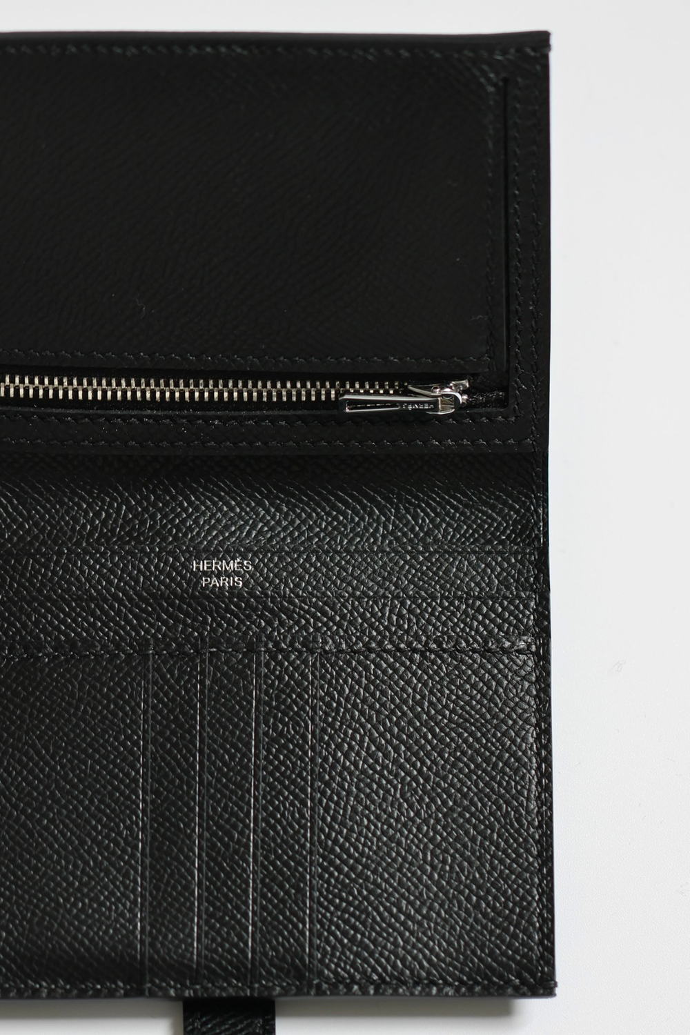 Hermes Bearn Wallet