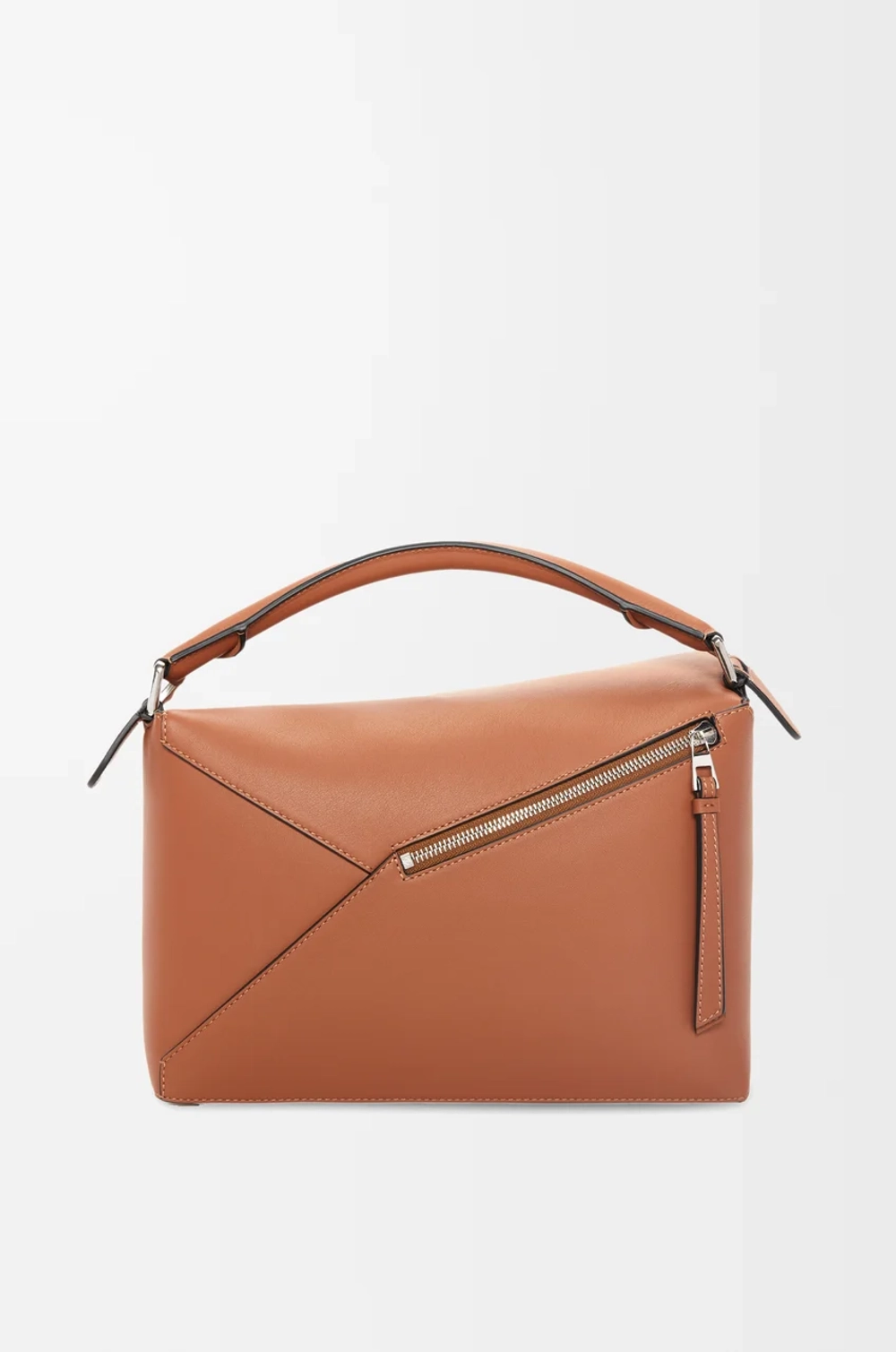 Loewe Сумка среднего размера Puzzle Edge из классической телячьей кожи, коричневый