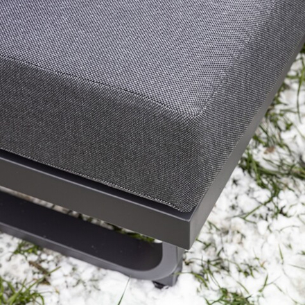 Лаунж-зона ROYAL FAMILY ADRIAN с угловым диваном из алюминия