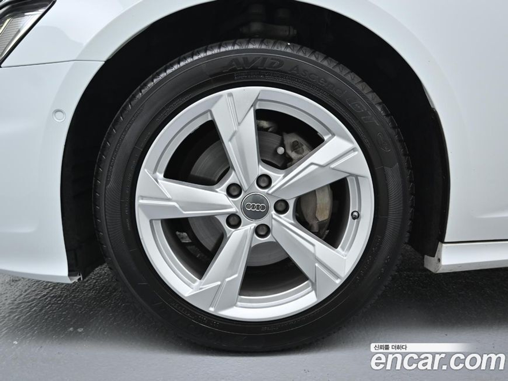 Audi A6 (C8) 40 TDI (11.2020)
