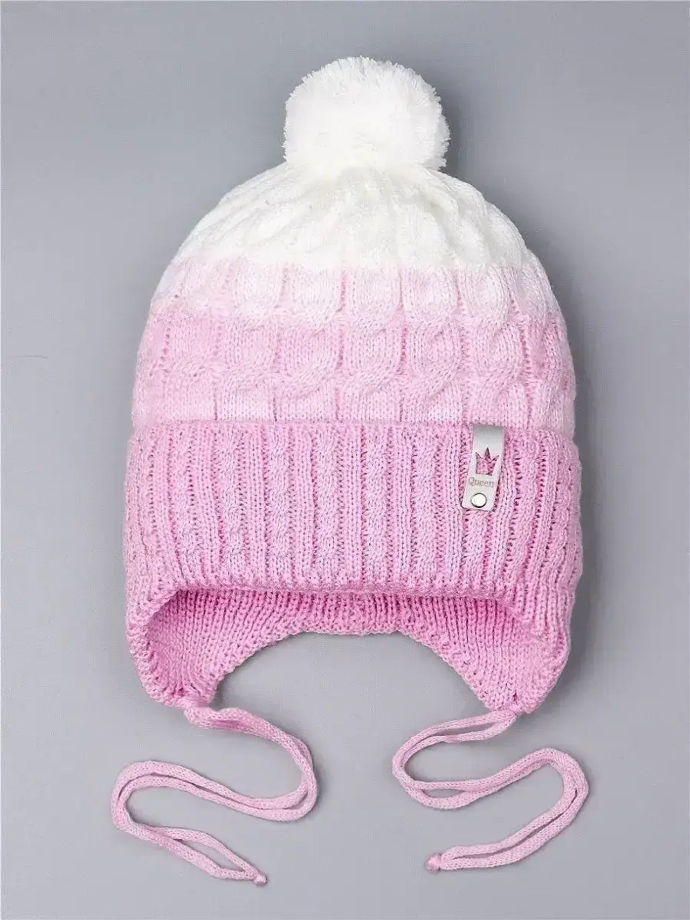 Шапка для девочки осенняя с завязками