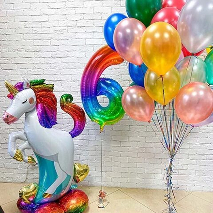 Сет разноцветных воздушных шаров радужный "Единорог с цифрой"