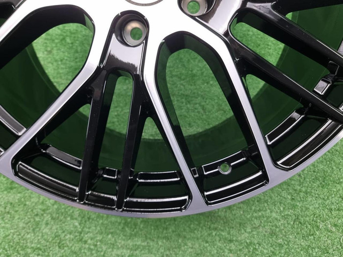 Диск литой R21 Porsche Panamera 971 (16-24) перед.