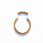 Кольцо сегментное 8 мм, толщина 1,2 мм для пирсинга . Сталь 316, золотое анодирование