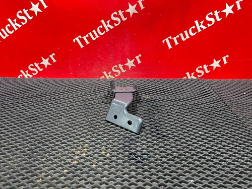 Кронштейн тормозных трубок