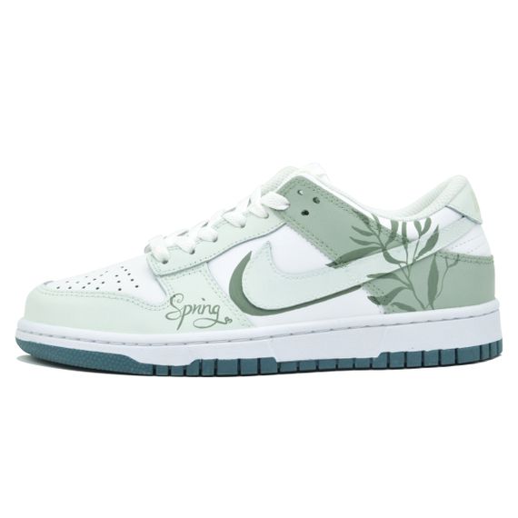 【 】 Nike Dunk Low GS