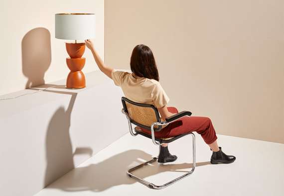 Настольная лама Metric никелированный металл, белый абажур 801011/41