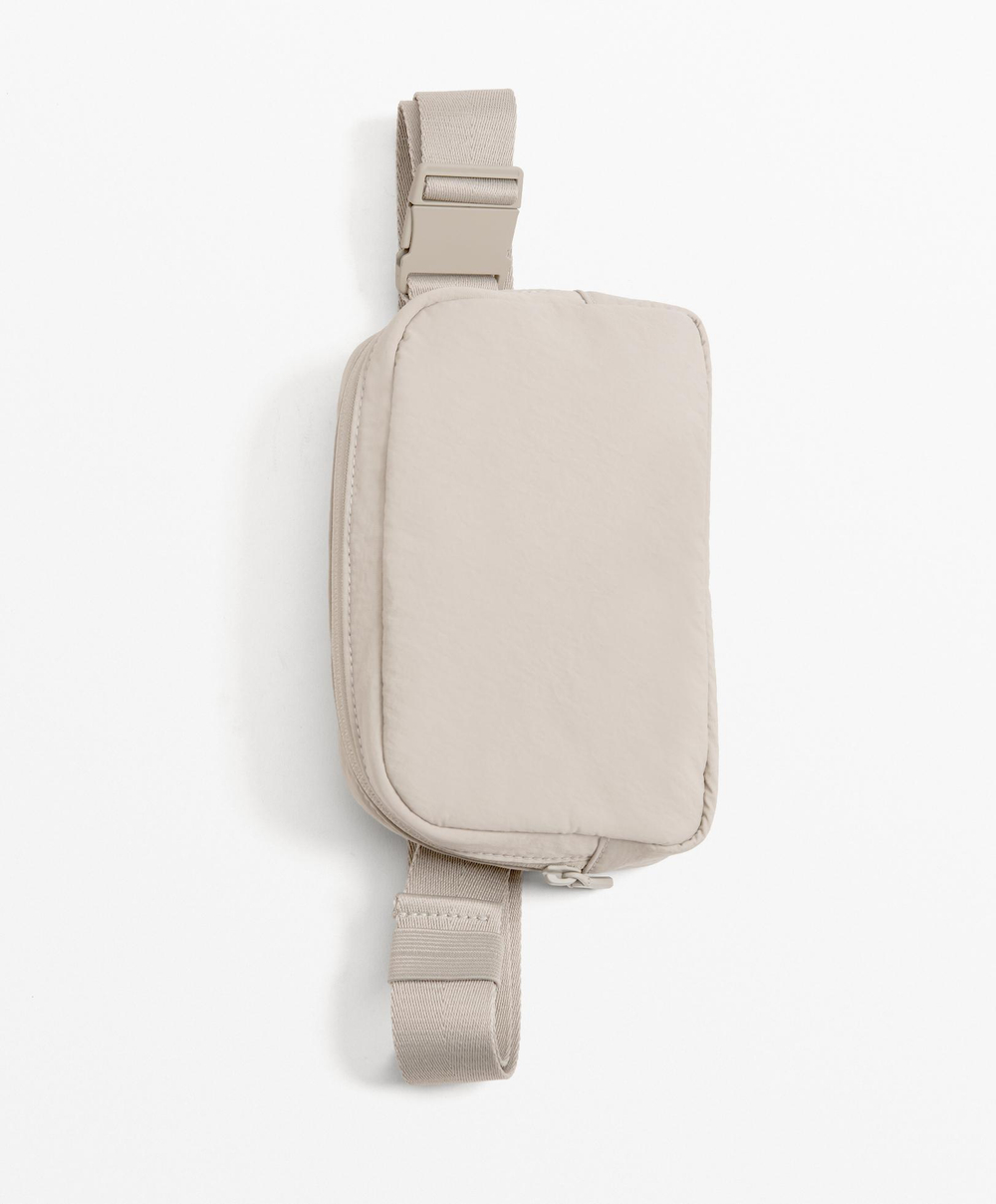 Oysho Сумка через плечо, экру