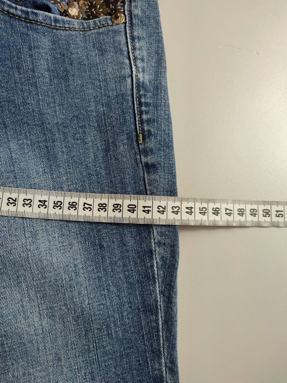 Джинсы стильные 42 размер