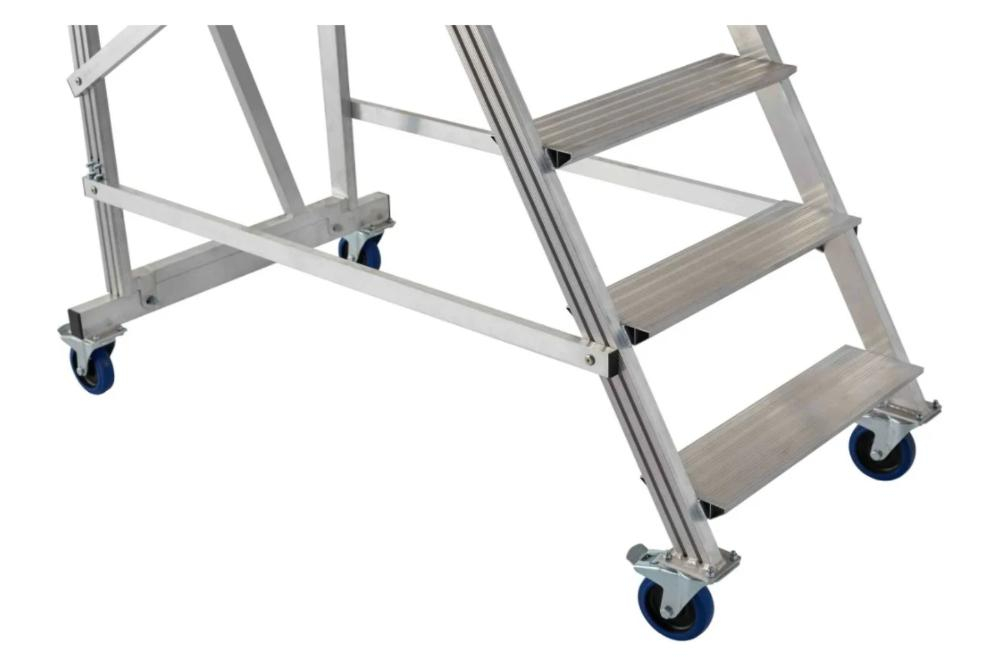 Вышка - стремянка разборная на колесах (150 кг) MEGAL ВС-1.2