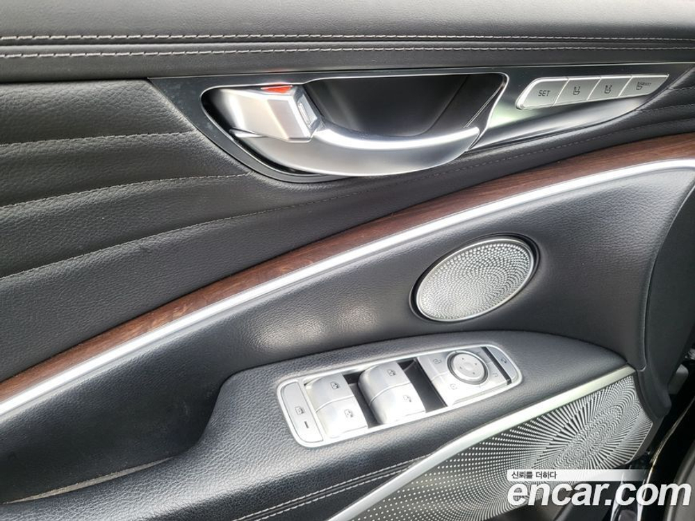 Kia The K9 (Quoris/K900) 3.8 GDI AWD (11.2020)