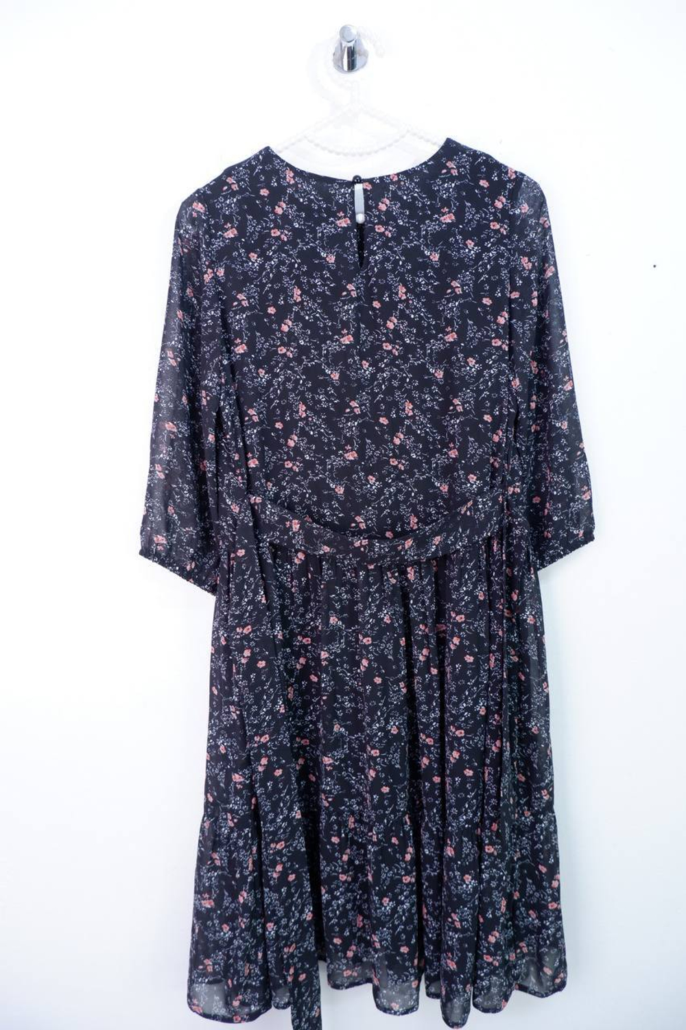 Платье BestTrend с цветочным принтом, визуально 42 размер, новое