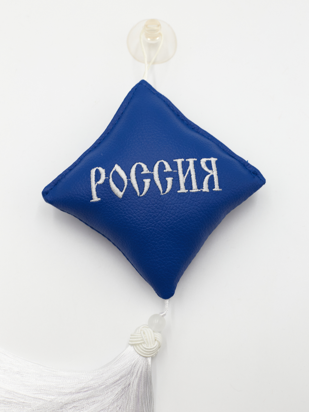Ромб объемный на присоске РОССИЯ (экокожа, синий, белая вышивка, кисть)