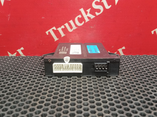 Блок управления двери левой 2023г