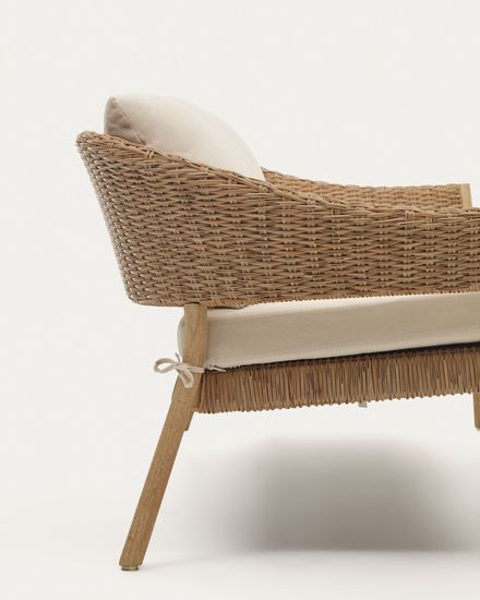 Pola Комплект из 2-местного дивана и 2 кресел из массива эвкалипта и искусственного ротанга La Forma Испания 