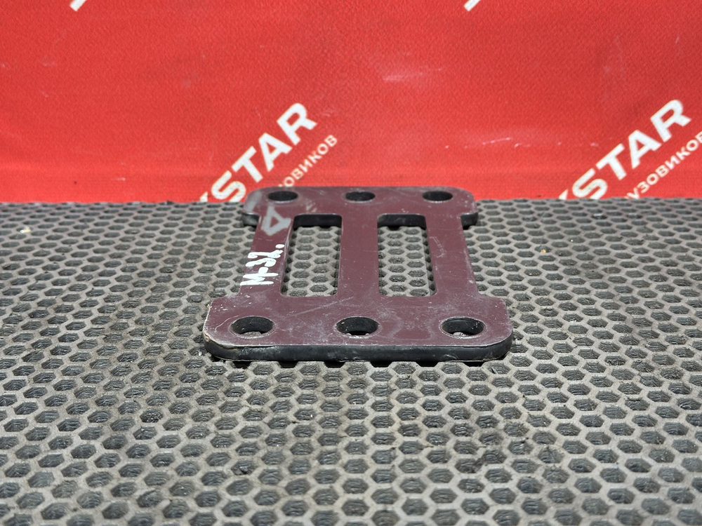 Проставка подушки двигателя