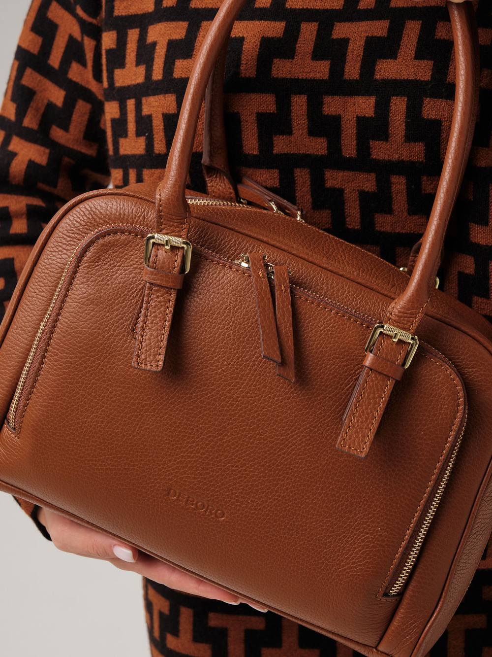 Кожаная сумка Deboro 30375 фундук