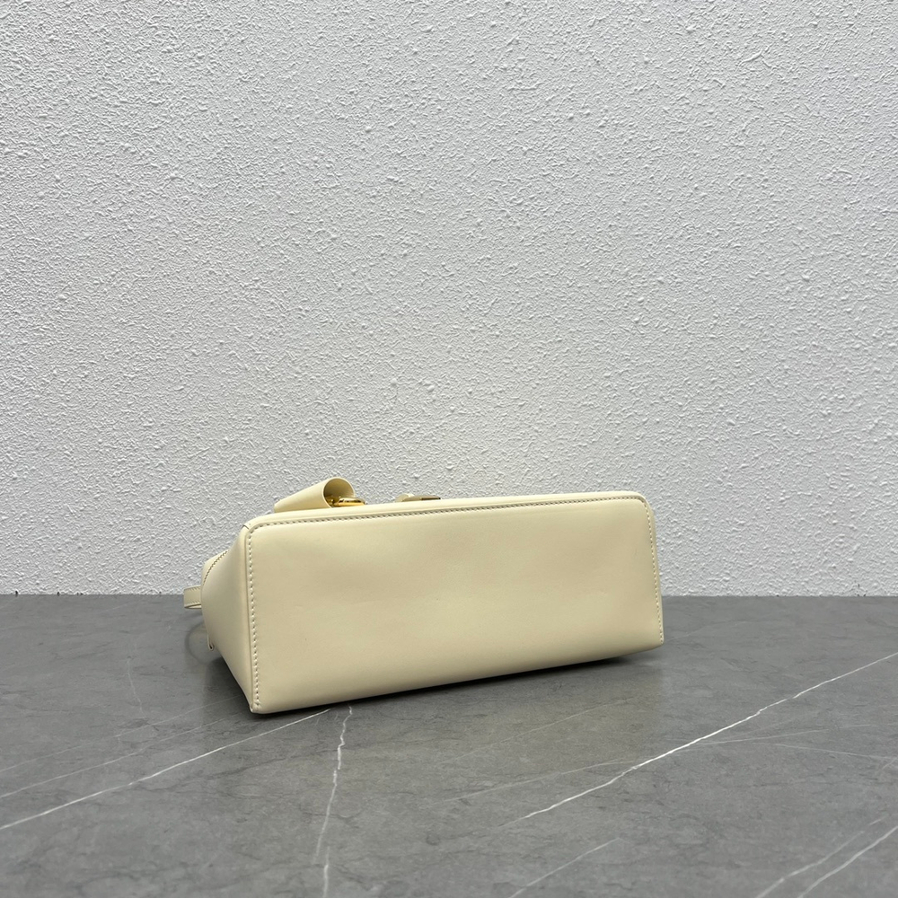 Loro Piana Extra Pocket L27