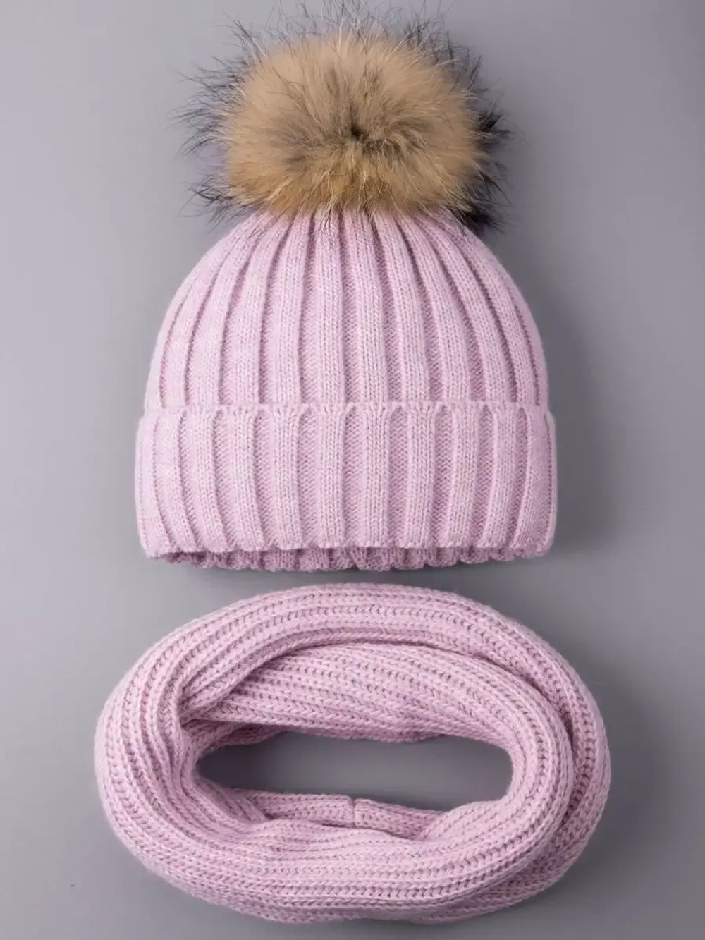 Шапка зимняя для девочки с помпоном и снуд