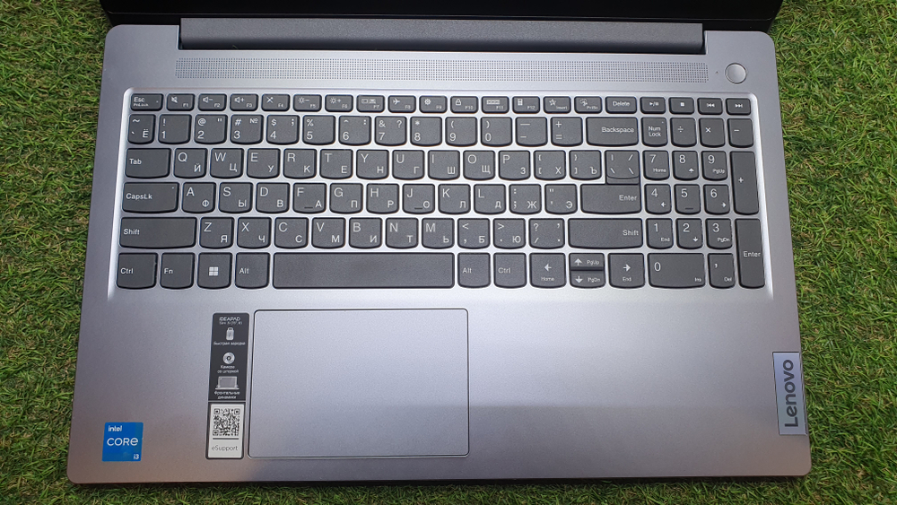 Ноутбук Lenovo i3-13/8Gb/FHD/IdeaPad Slim 3 15IRU8 82x7004bps/Windows 11
