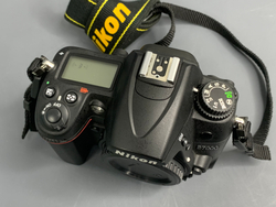 Nikon D7000 118.000 кадров