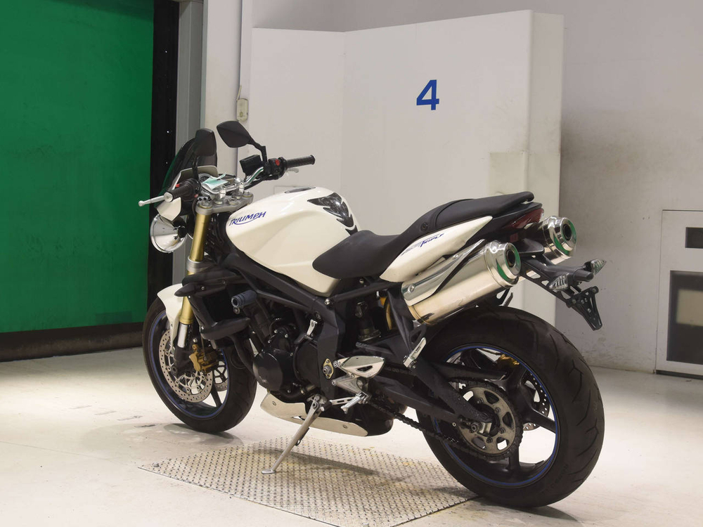 Triumph Street Triple 2009