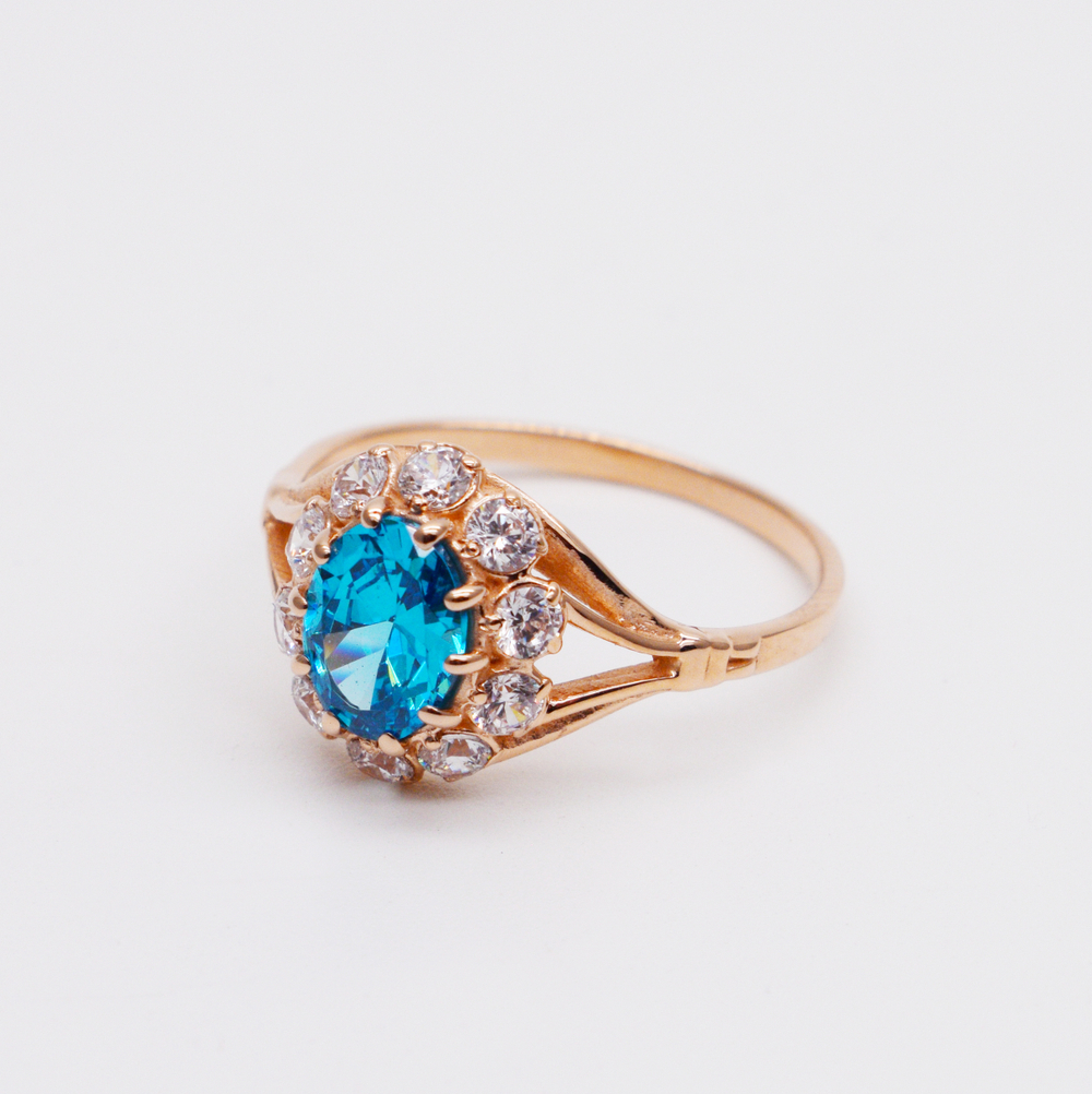 Кольцо с цветным камнем Лазурный рассвет