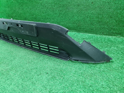 Решетка переднего бампера Toyota RAV4 5 XA50 18-нв