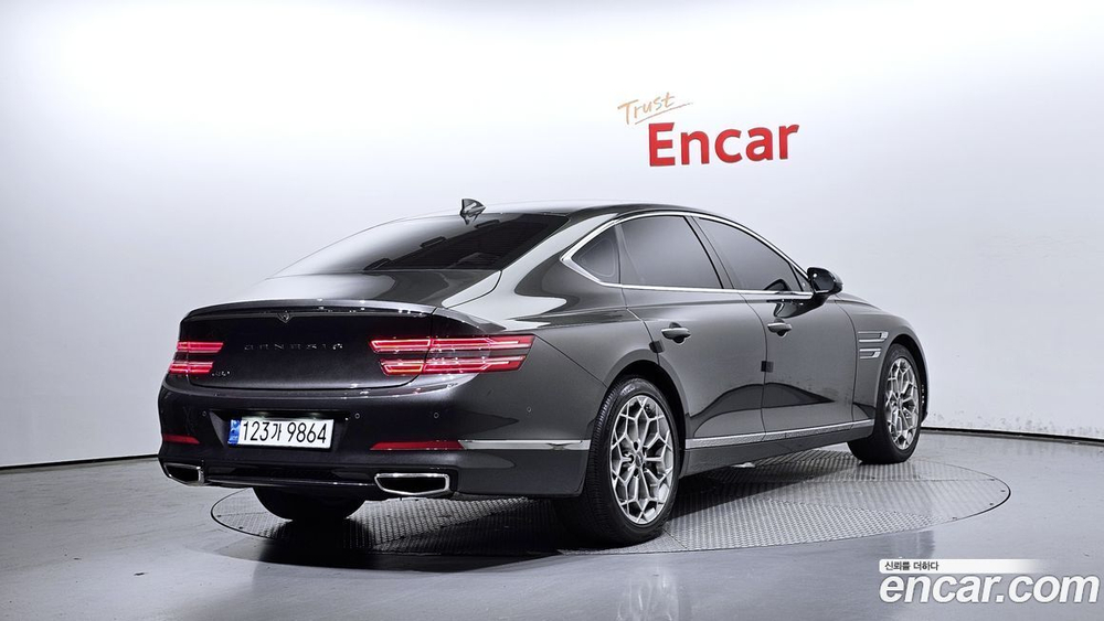 Genesis G80 (RG3) Бензин 2.5 Turbo 2WD (01.2022)