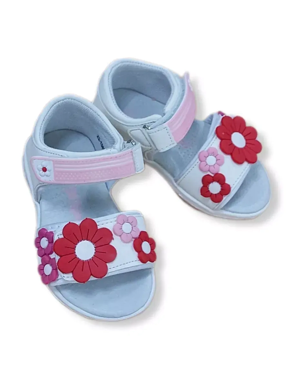 Летние сандалии для девочки с цветами
